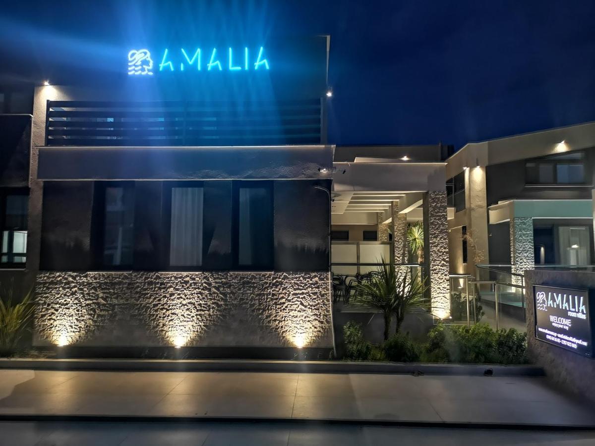 Amalia Deluxe Villas Nea Vrasna Ngoại thất bức ảnh