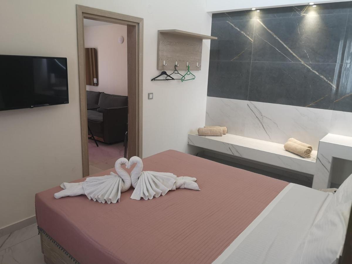 Amalia Deluxe Villas Nea Vrasna Ngoại thất bức ảnh