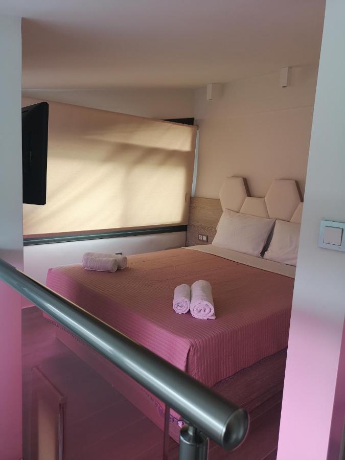 Amalia Deluxe Villas Nea Vrasna Ngoại thất bức ảnh