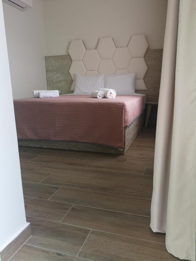 Amalia Deluxe Villas Nea Vrasna Ngoại thất bức ảnh